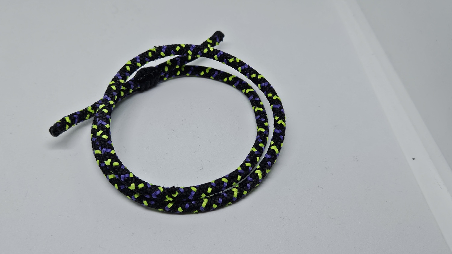 Surf & Save Armband Bild 3